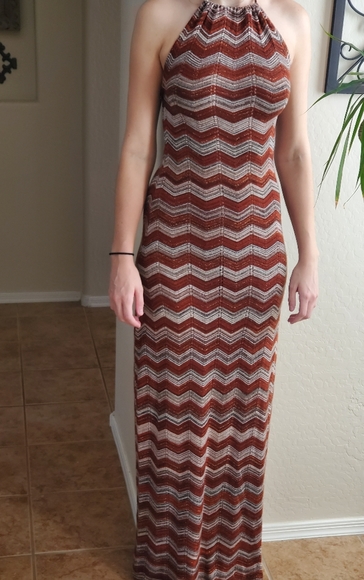 Arden B Dresses & Skirts - Beautifil knit halter long dress